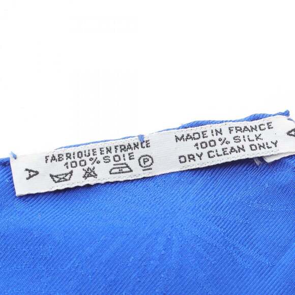 HERMES White Silk Scarf - Picture 3 of 5